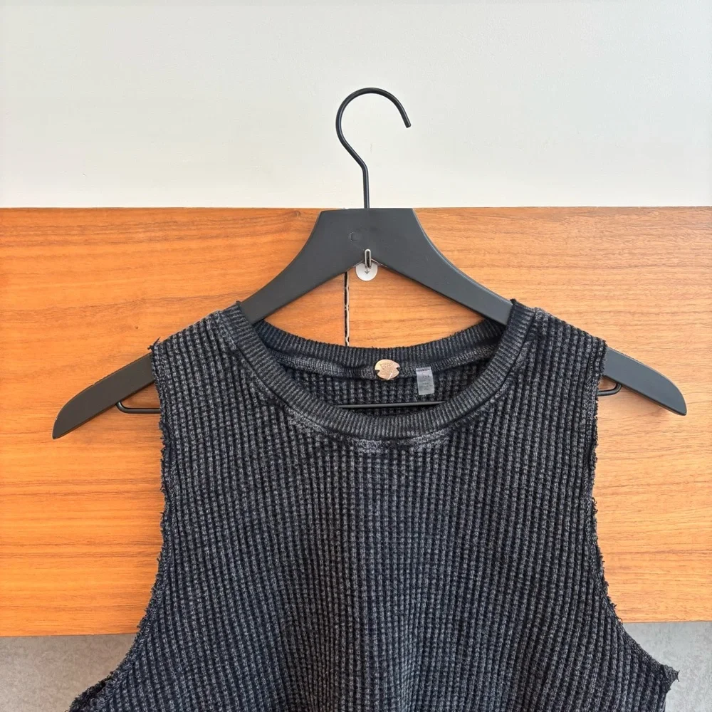Free People One Sleeveless Interlaken Tank in Wash Black, Size L - Picture 3 of 10